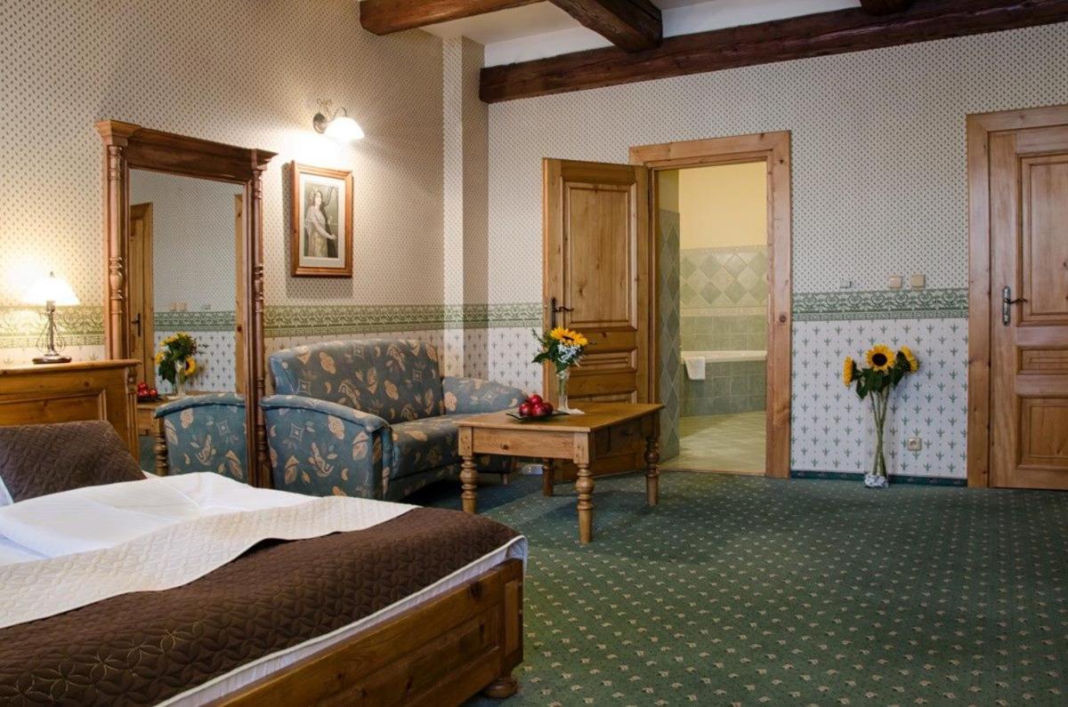 Hotel & Caffe Silesia - Housity