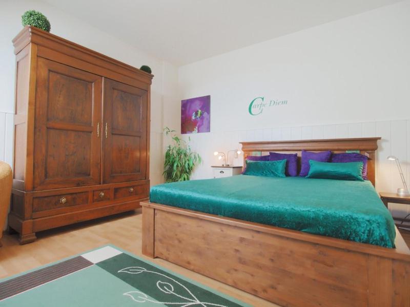 FEWO 16, Herrenhaus Blengow, Lindenallee 21 - Housity