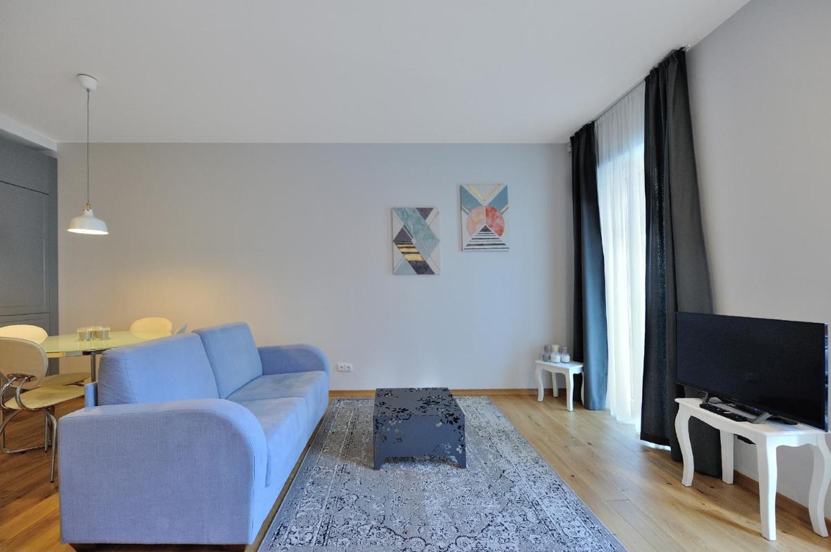 Cosy 1BD Apartment in Old Town by Hostlovers - Housity