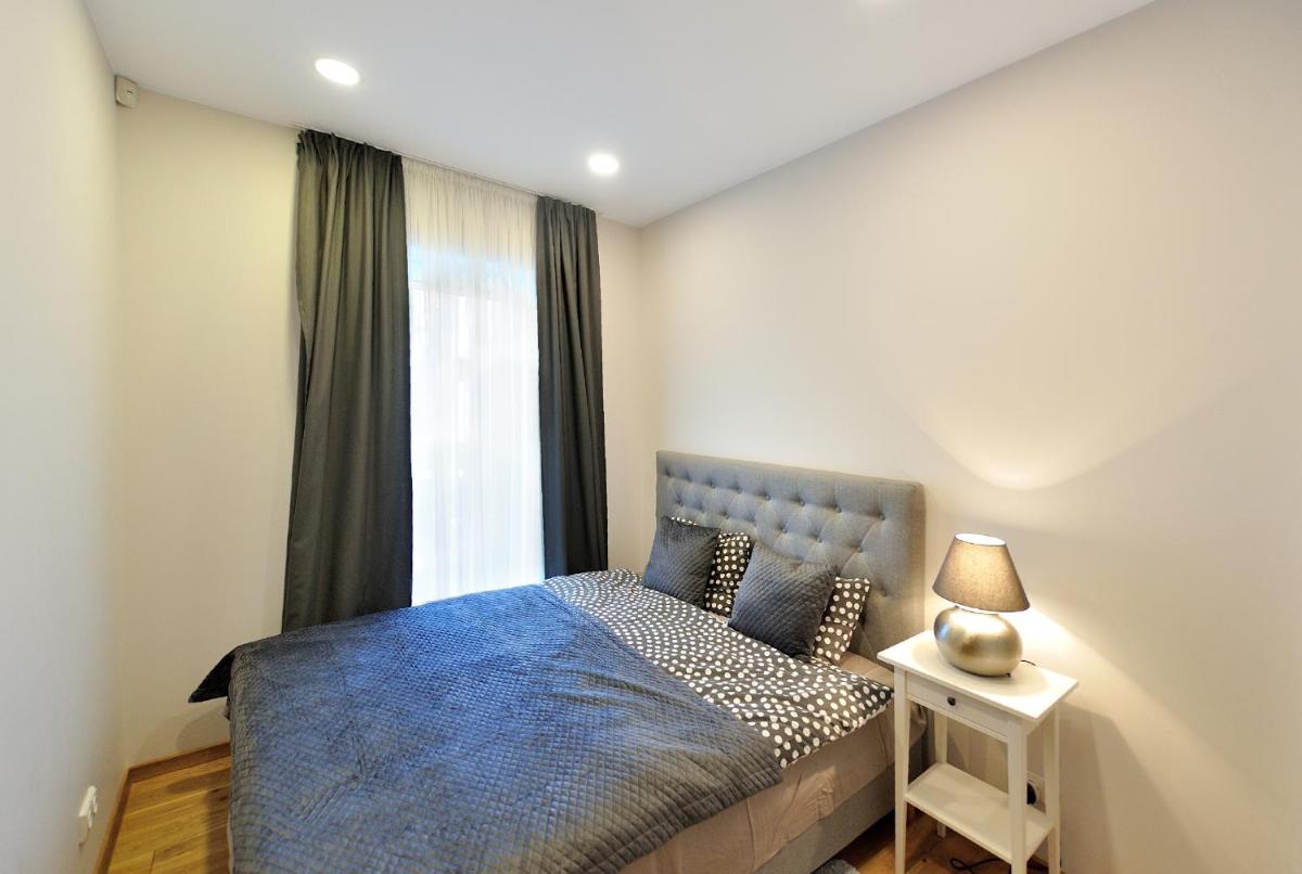 Suitetrails - Cosy 1BD Apartment in Old Town by Hostlovers