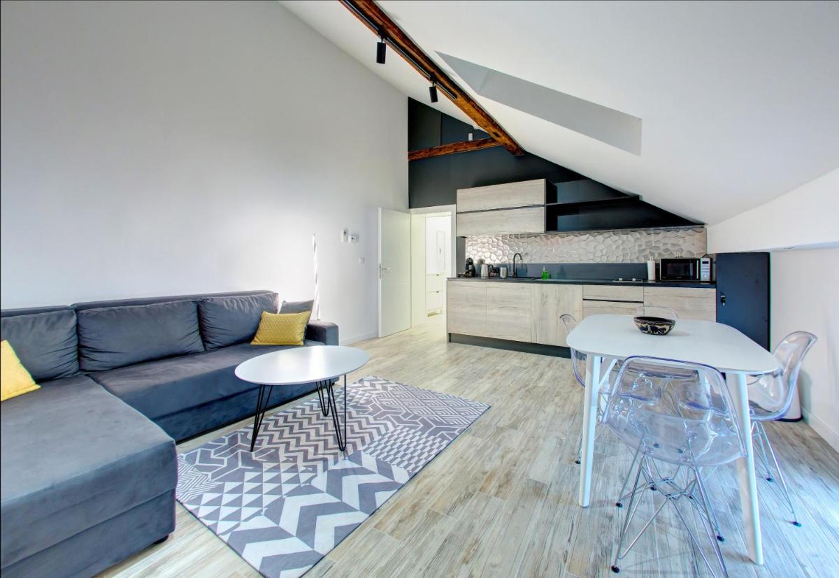 Lofty apartments - Housity