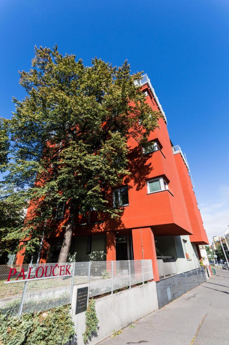 Penzion Palouček - Housity