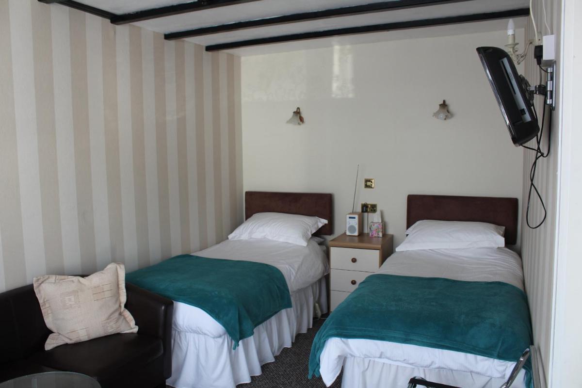 Skelton Grange Farmhouse - Housity