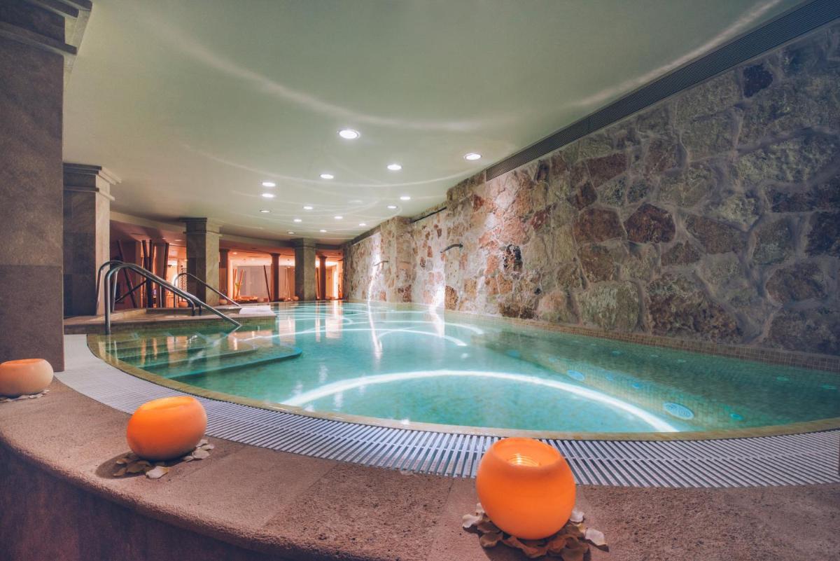 Piscina en o cerca de JOIA El Mirador by Iberostar -Adults Only