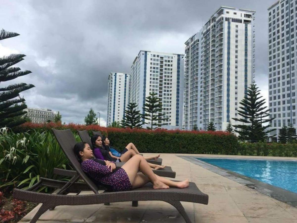 Hunaja's Home at Wind Residences TAGAYTAY - Housity