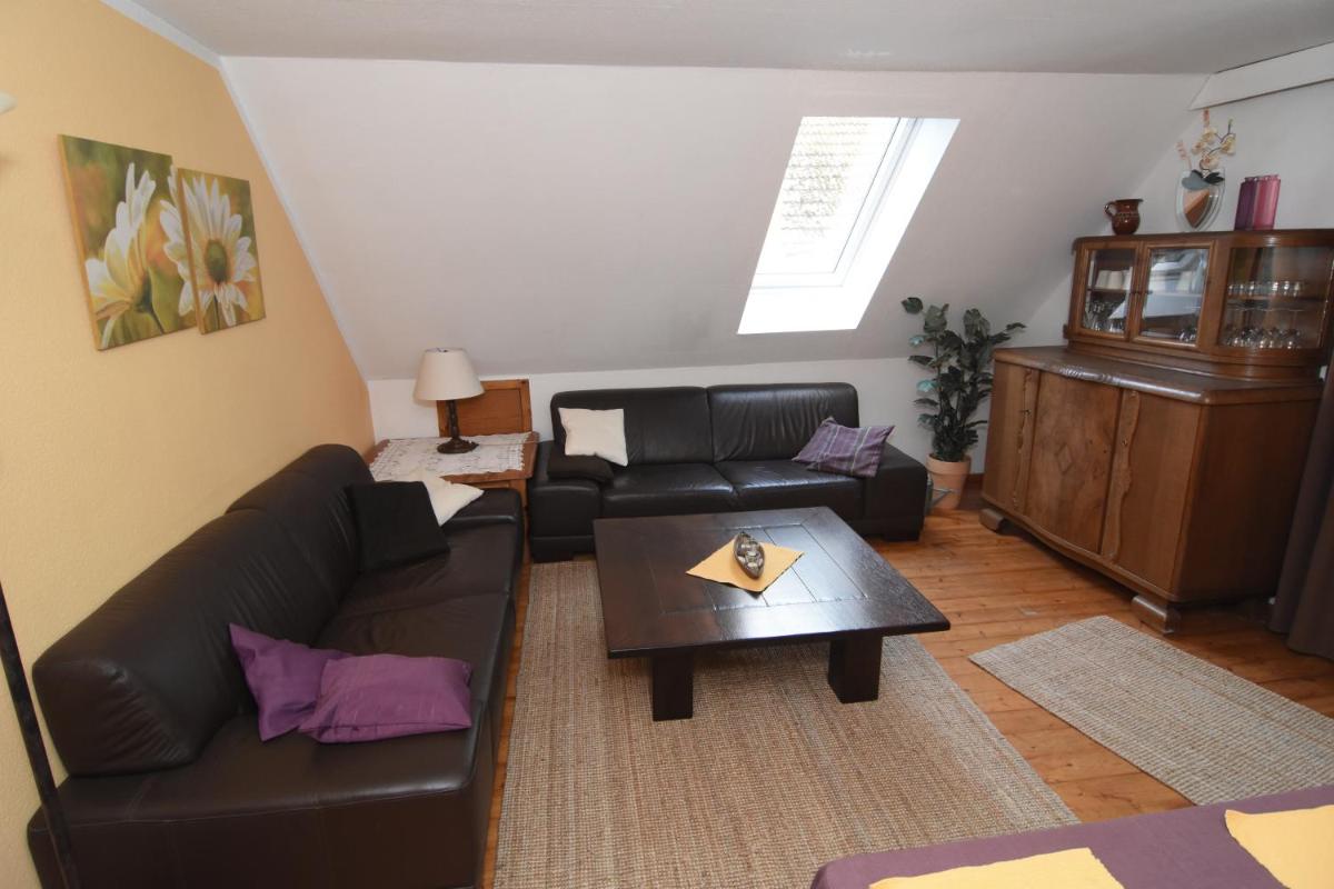 Ferienwohnung in herrlicher Waldrandlage - Housity