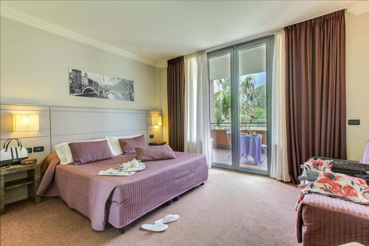 Ardeatina Park Hotel - Housity