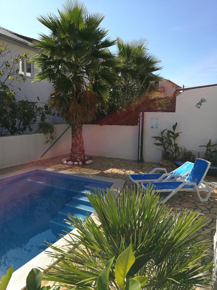 Apartments Priko - Housity