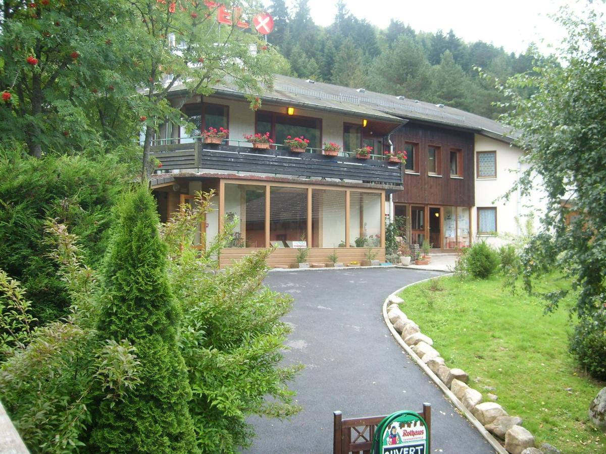 Hotel Restaurant Home Des Hautes Vosges - Housity