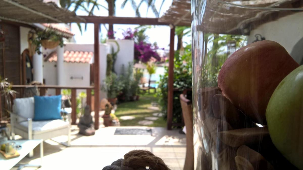 Jardín al aire libre en Birdcage Gay Men Resort and Lifestyle Hotel