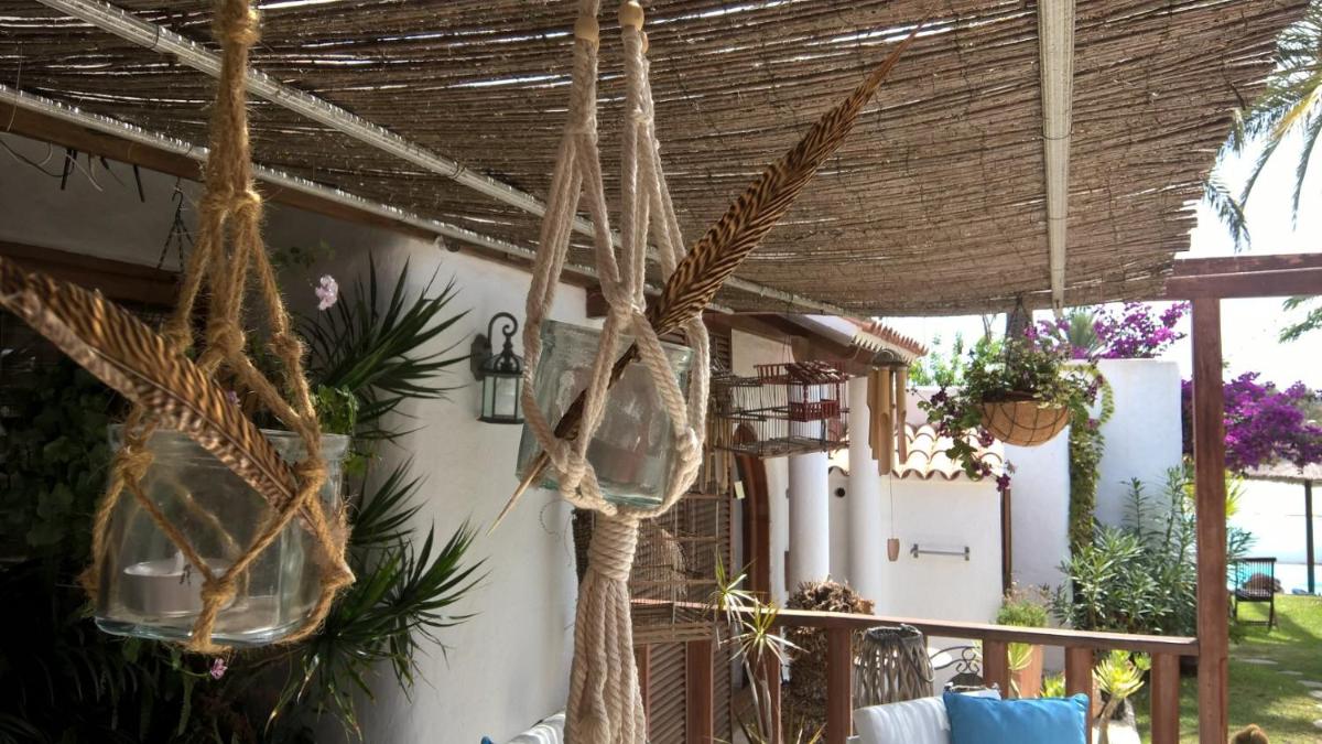 Jardín al aire libre en Birdcage Gay Men Resort and Lifestyle Hotel