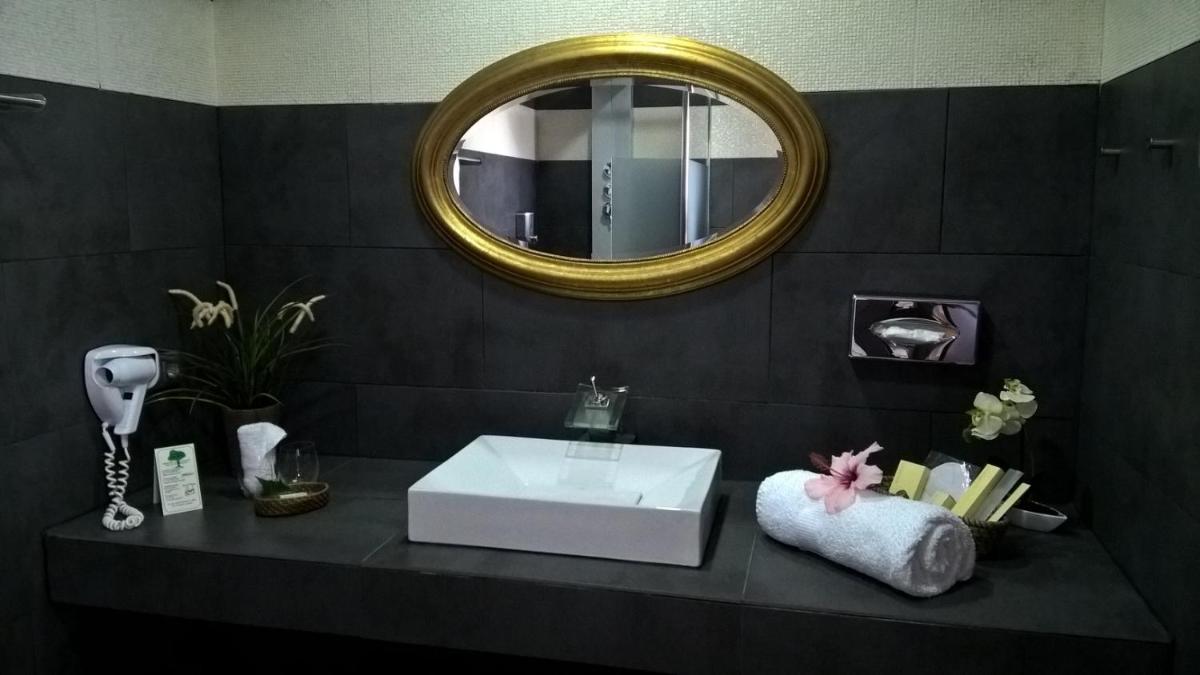 Imagen de la galería de Birdcage Gay Men Resort and Lifestyle Hotel, en Playa del Inglés