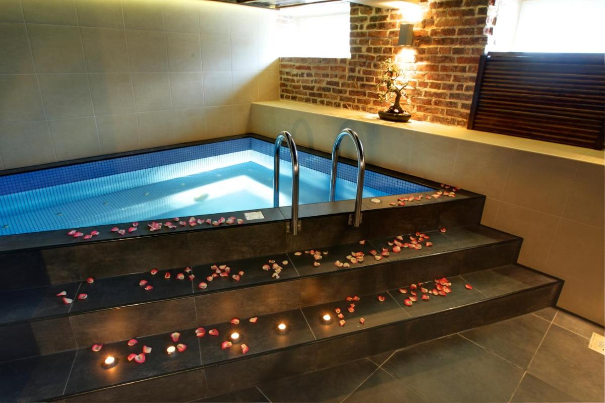Kreutzwald Hotel Tallinn - Housity