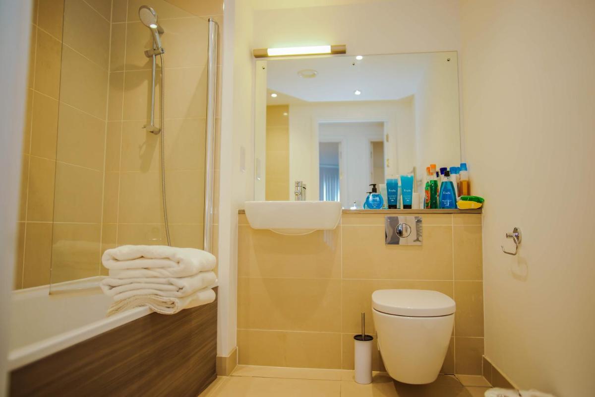 EXECUTIVE 2 BED APARTMENT - Housity