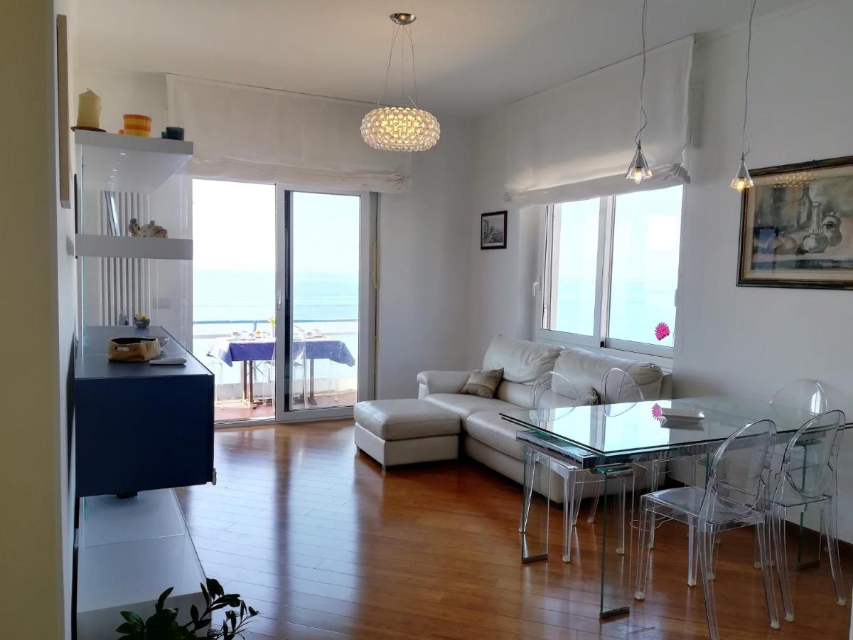 House Gabbiano by Holiday World - Housity