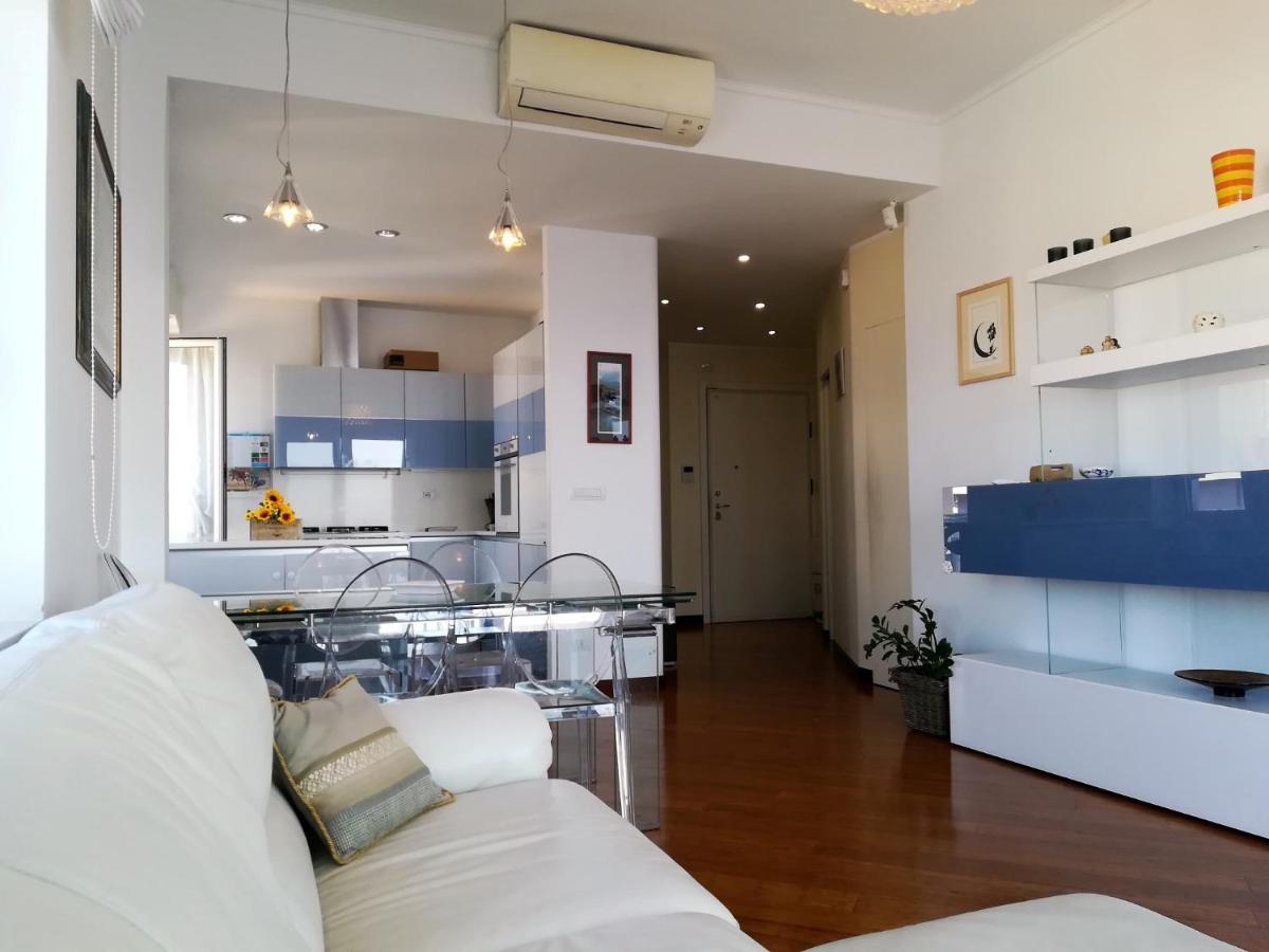 House Gabbiano by Holiday World - Housity