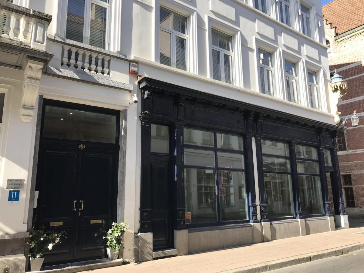 Antwerp Town House Accommodations - Housity