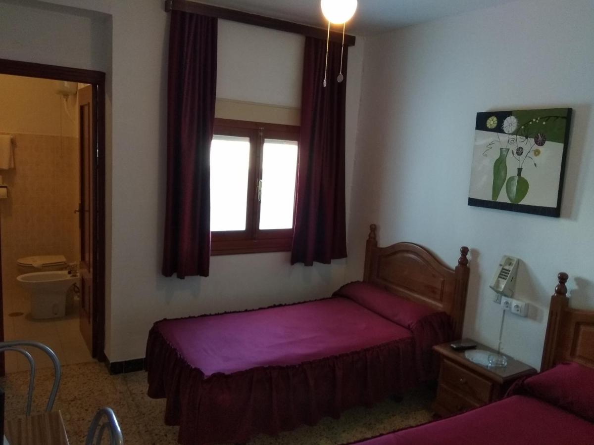 Hostal San Francisco - Housity