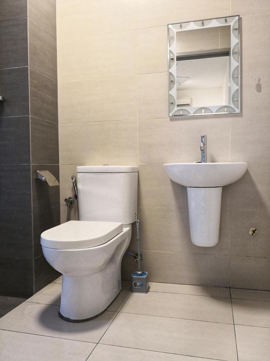 Cozy and Spacious 2 Bedroom, Family Home Cybersquare 21 Cyberjaya, Flexihome-MY - Hizvo