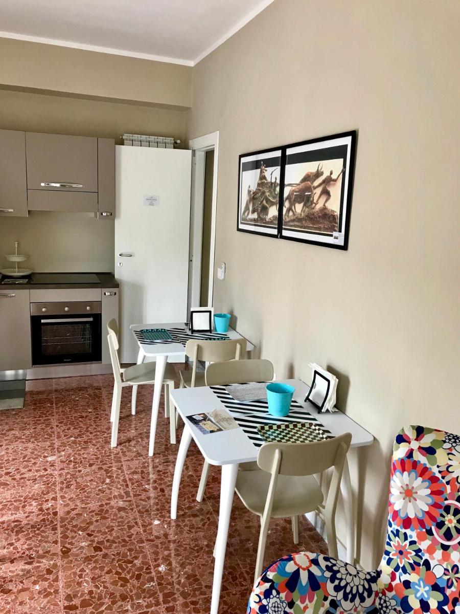 B&B Baronia Luxury Rooms - Housity