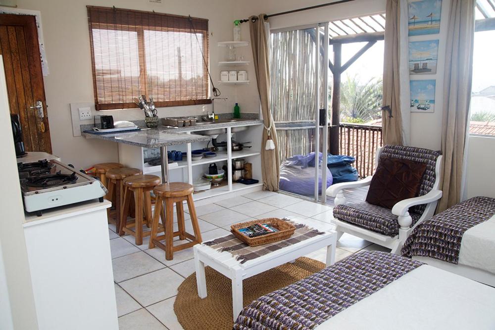 Ansteys Beach Self Catering Apartments - Housity