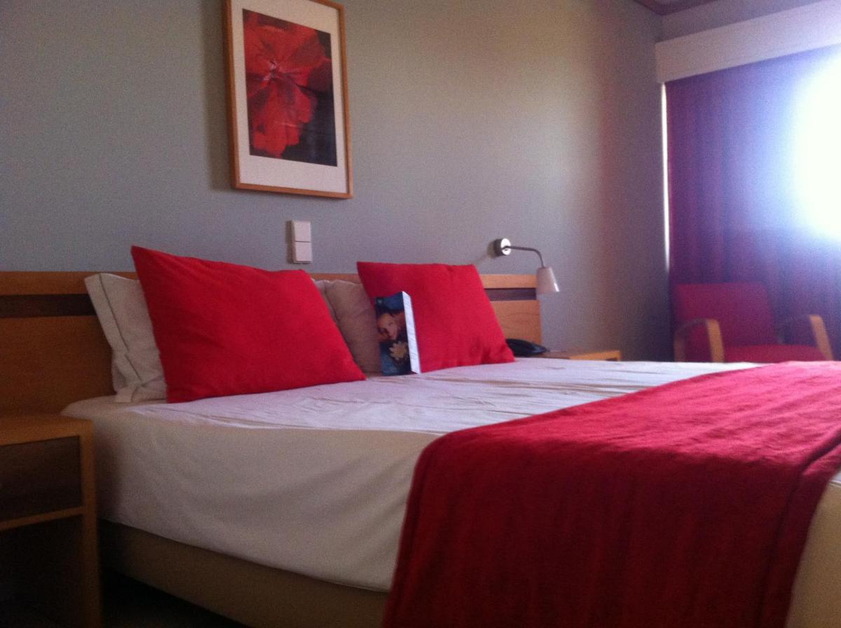 Uma cama ou camas num quarto em Rocamar Exclusive Hotel & Spa - Adults Only
