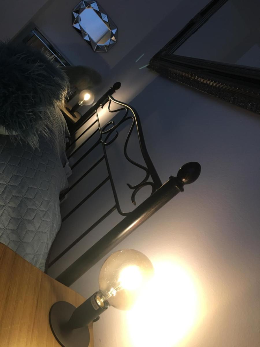 Maja Apartment - Housity