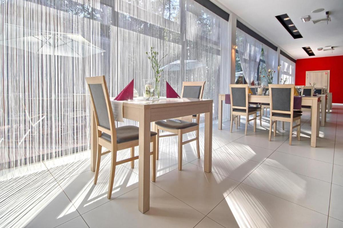 Hotel Zacisze - Housity