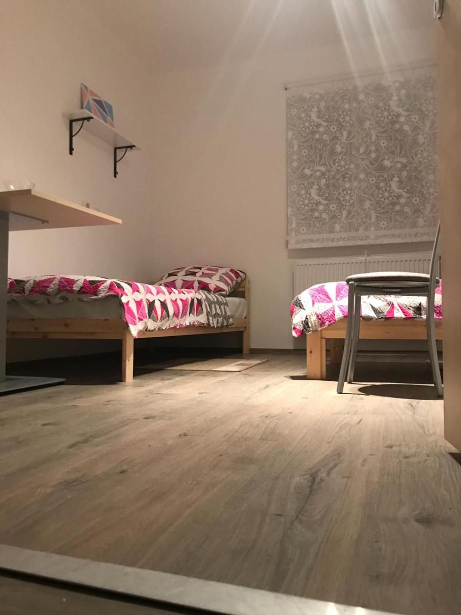 Rooms Miki - Housity