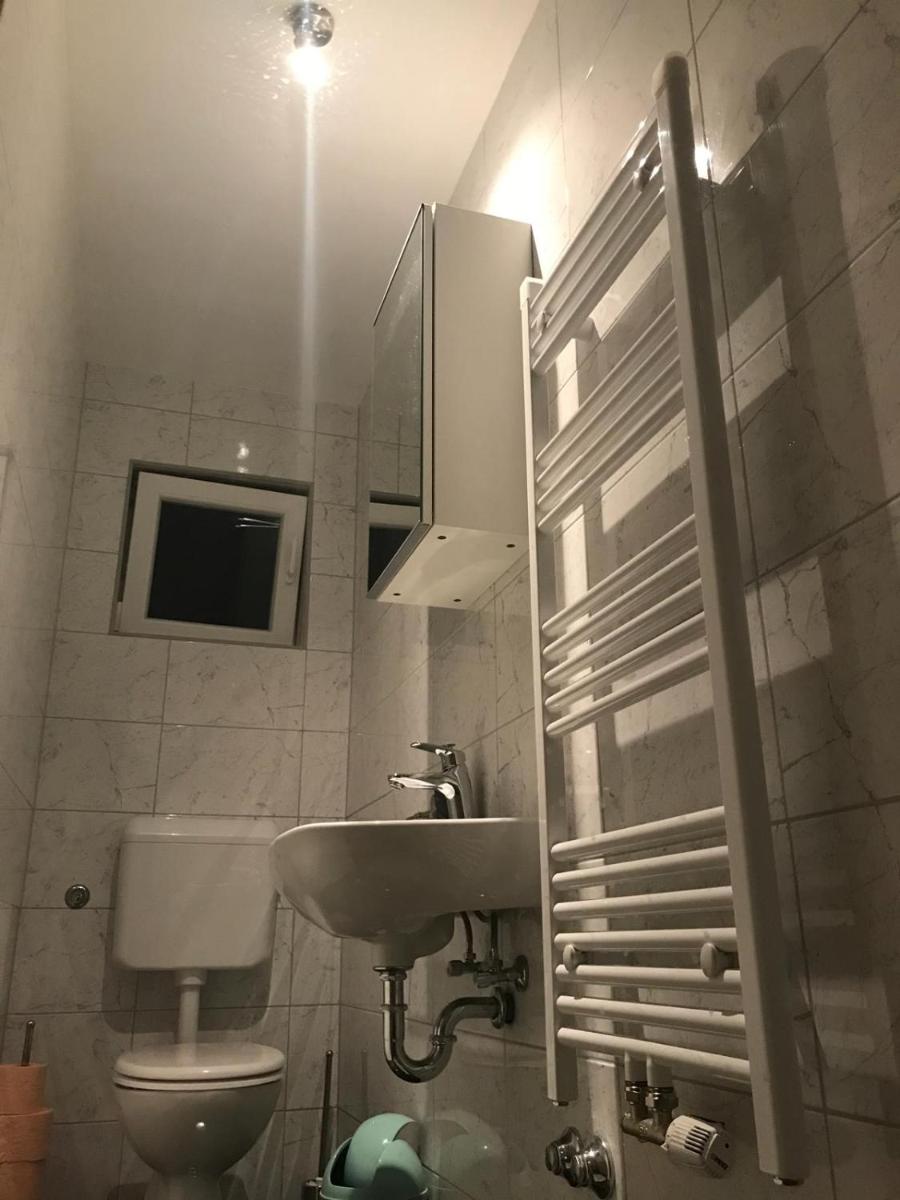 Rooms Miki - Housity