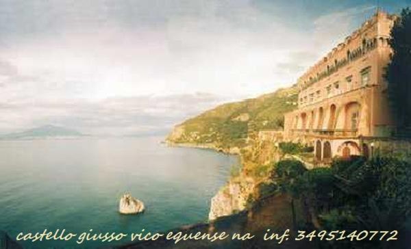 Castle Giusso house on the sea - Housity