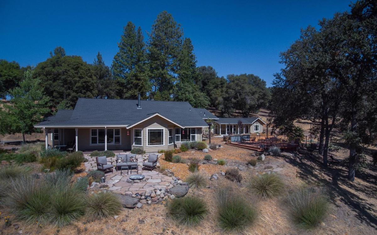 Red Tail Ranch - Housity