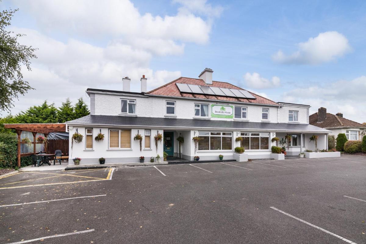 Brookville Guesthouse - Housity