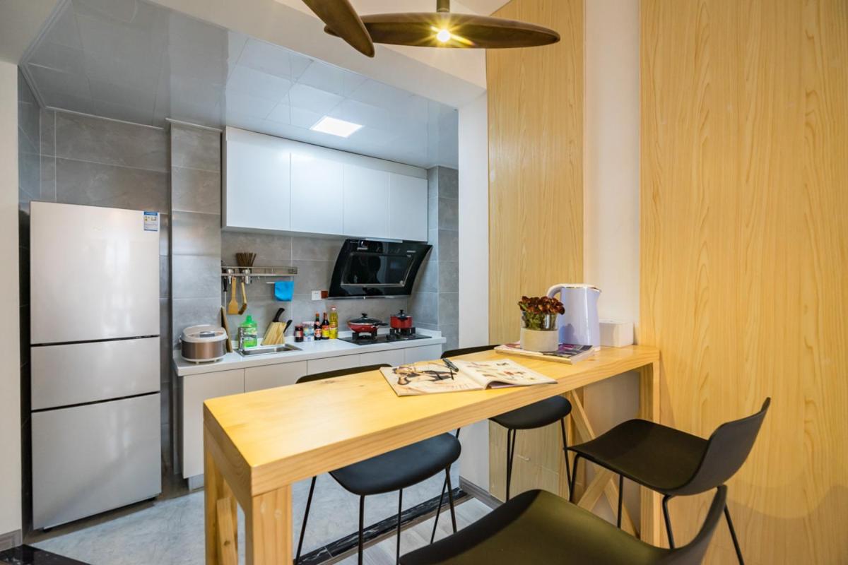 Chongqing Jiangbei·Guanyinqiao· Locals Apartment 00139090 - Housity