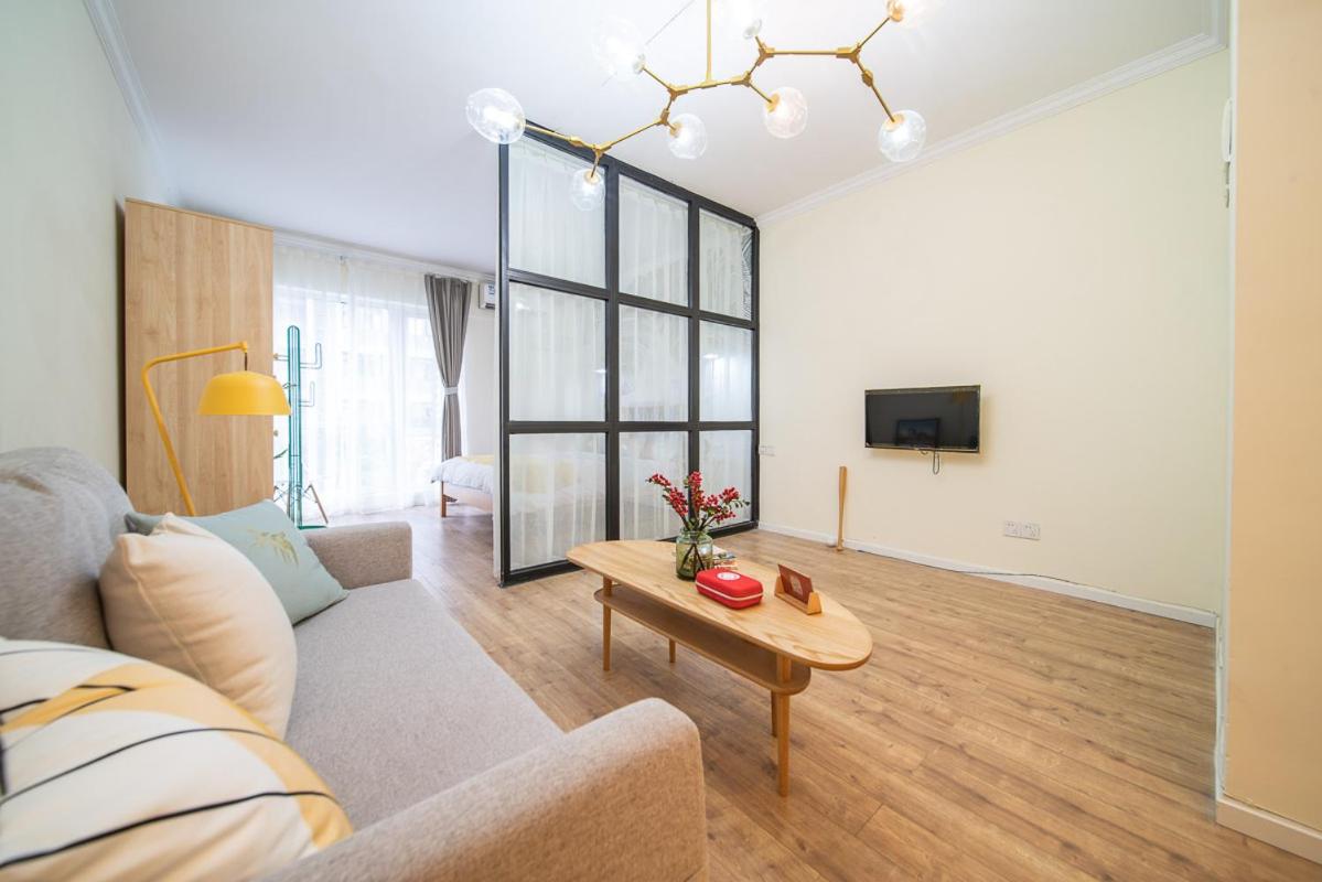 Chongqing Nanan·Tongyuanju· Locals Apartment 00152870 - Housity