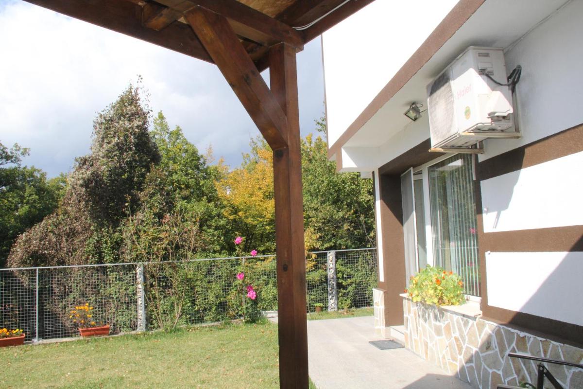 Perelik House - Housity