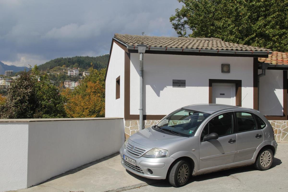 Perelik House - Housity