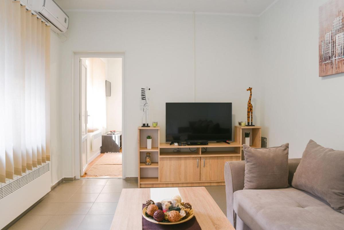 Centar lux 3 - Housity