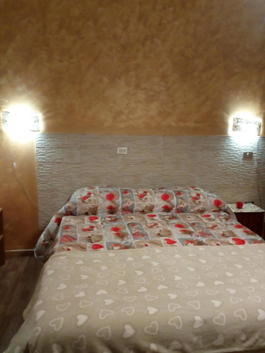Mary BeB - Housity