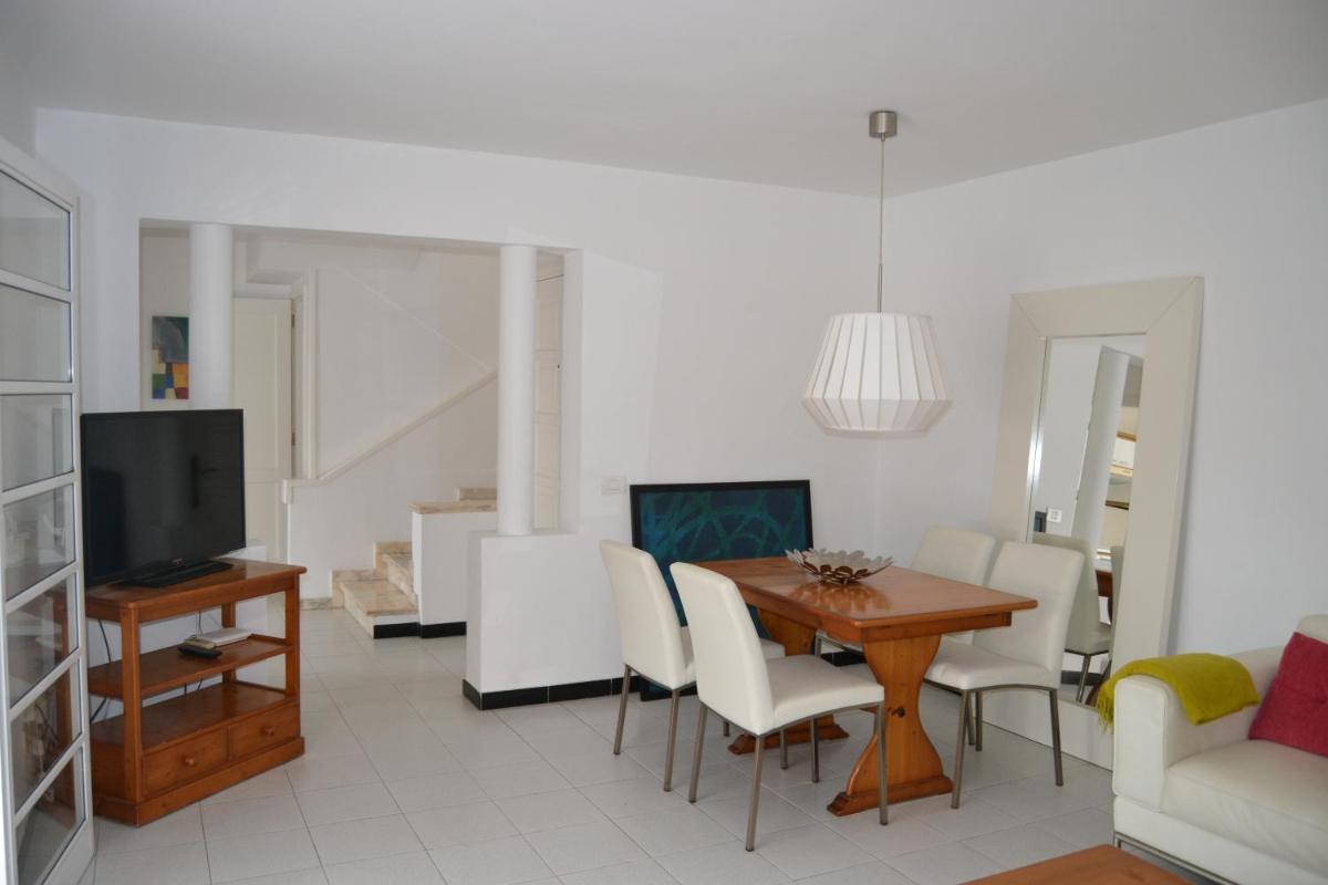 Triplex Sonnenland with Private Garden - Housity