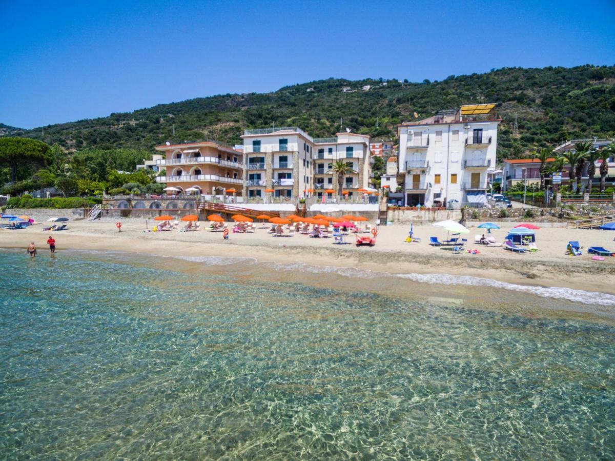 Acciaroli Vacanze Residence - Housity