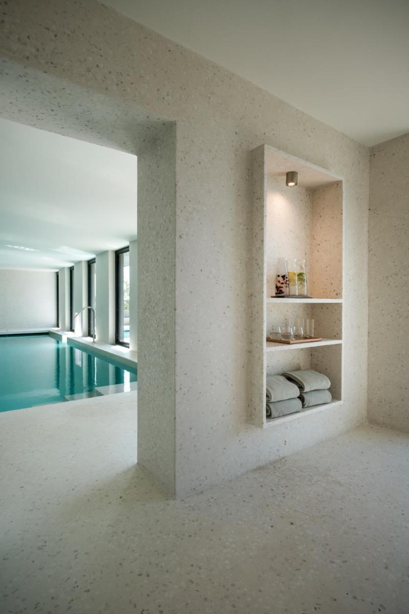 A piscina em ou perto de Casa de São Lourenço - Burel Panorama Hotel - member of Design Hotels