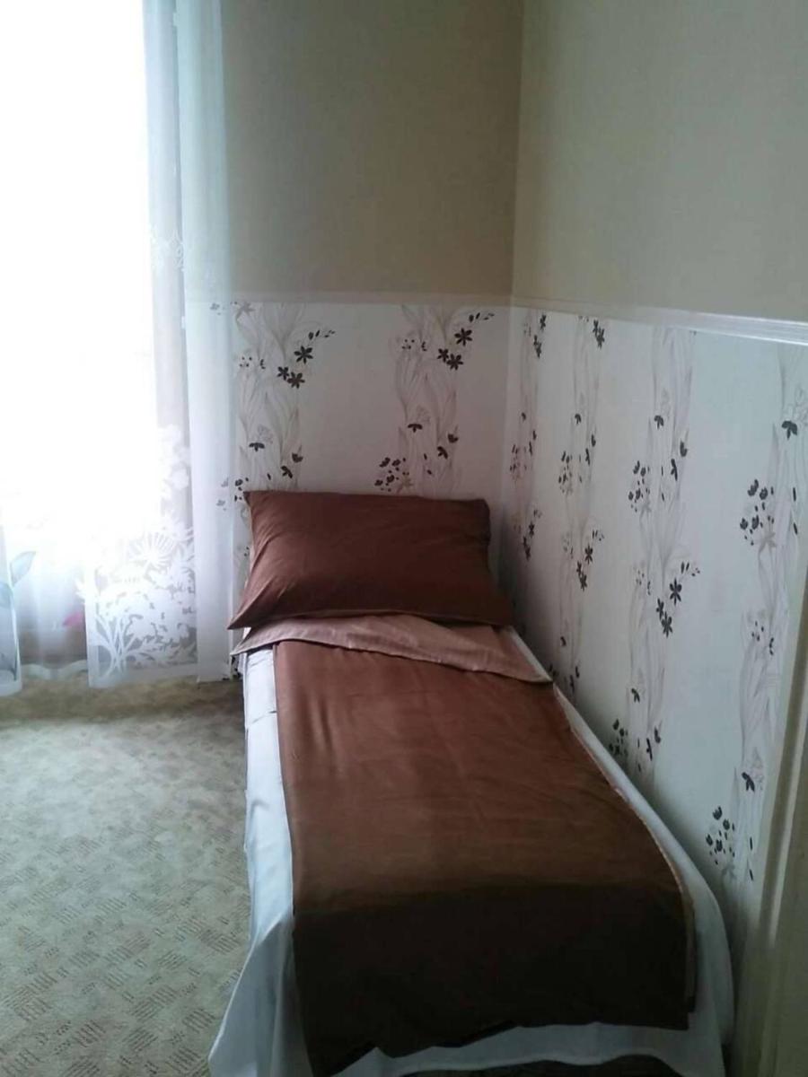 Encsi lak - Housity