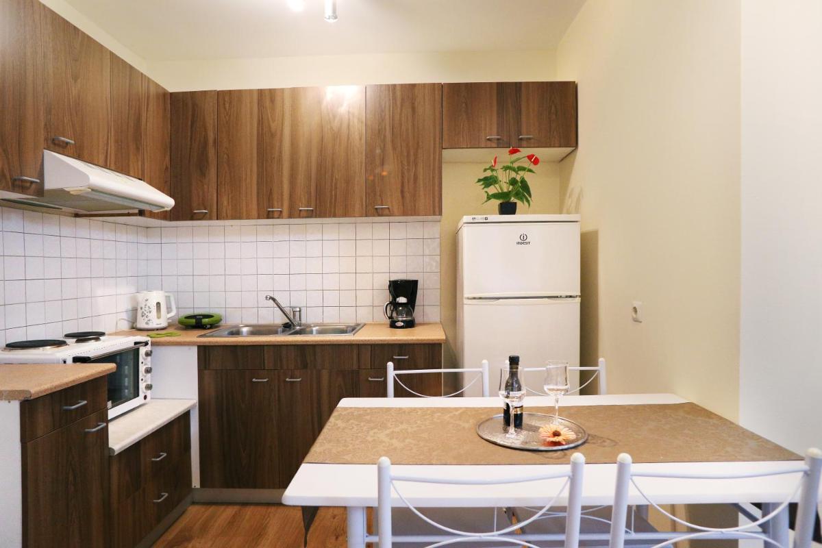 Alexandros Apartment - Housity