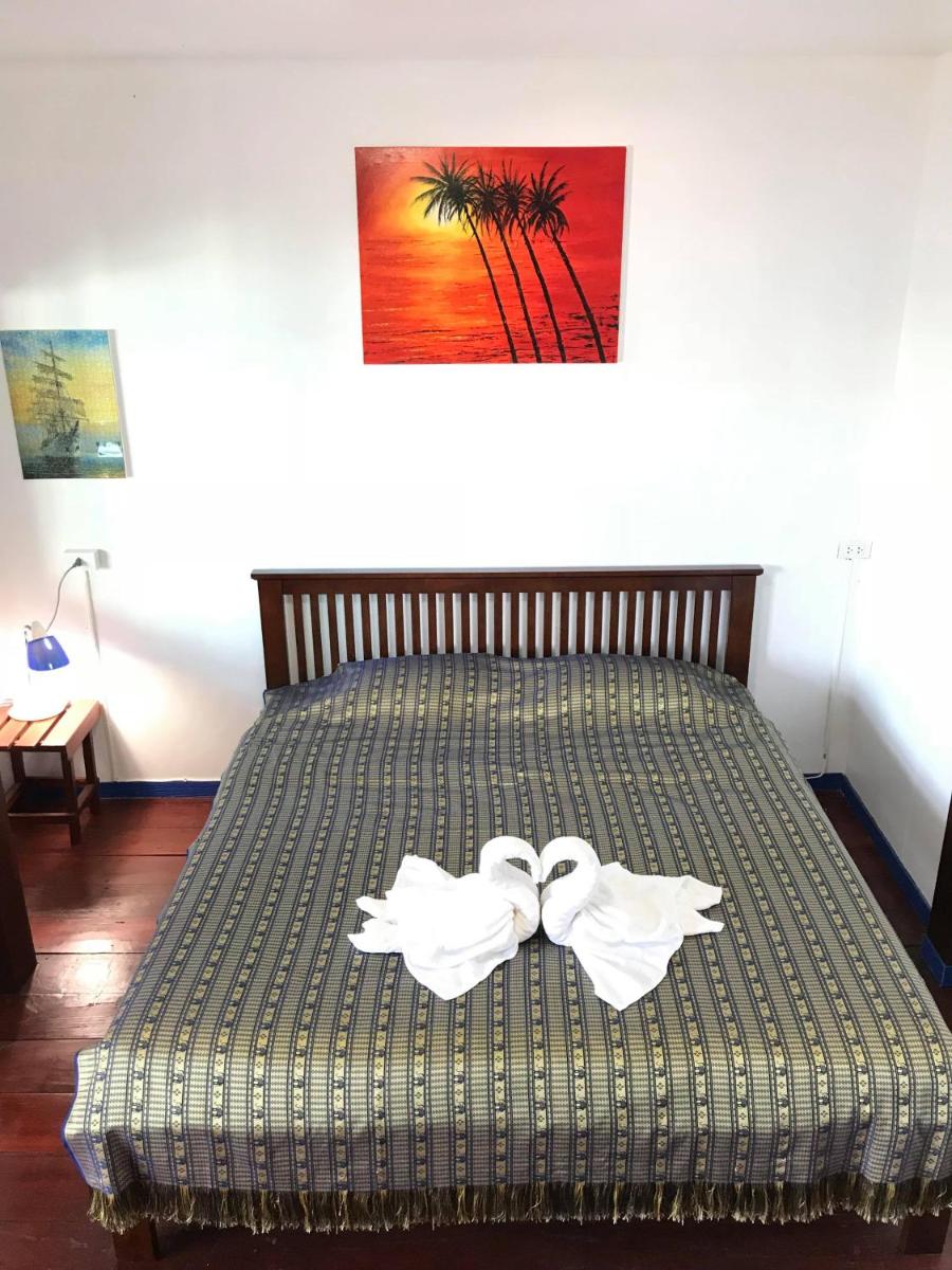 Dutchman Homestay - Housity