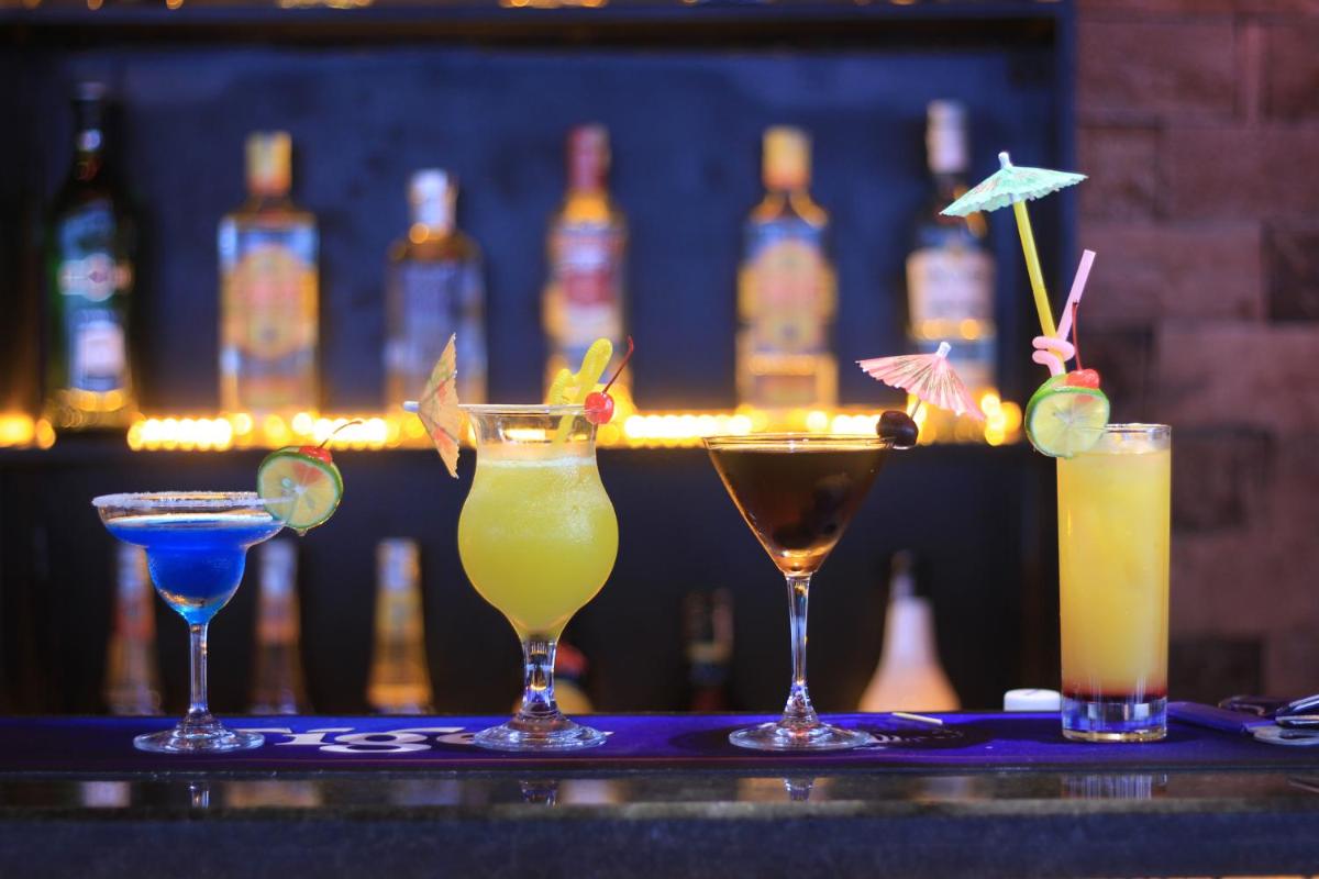 Ha Noi Cue Hub Hotel - Housity