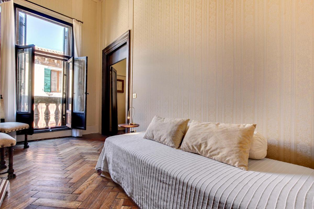 Palazzo Pisani - Housity