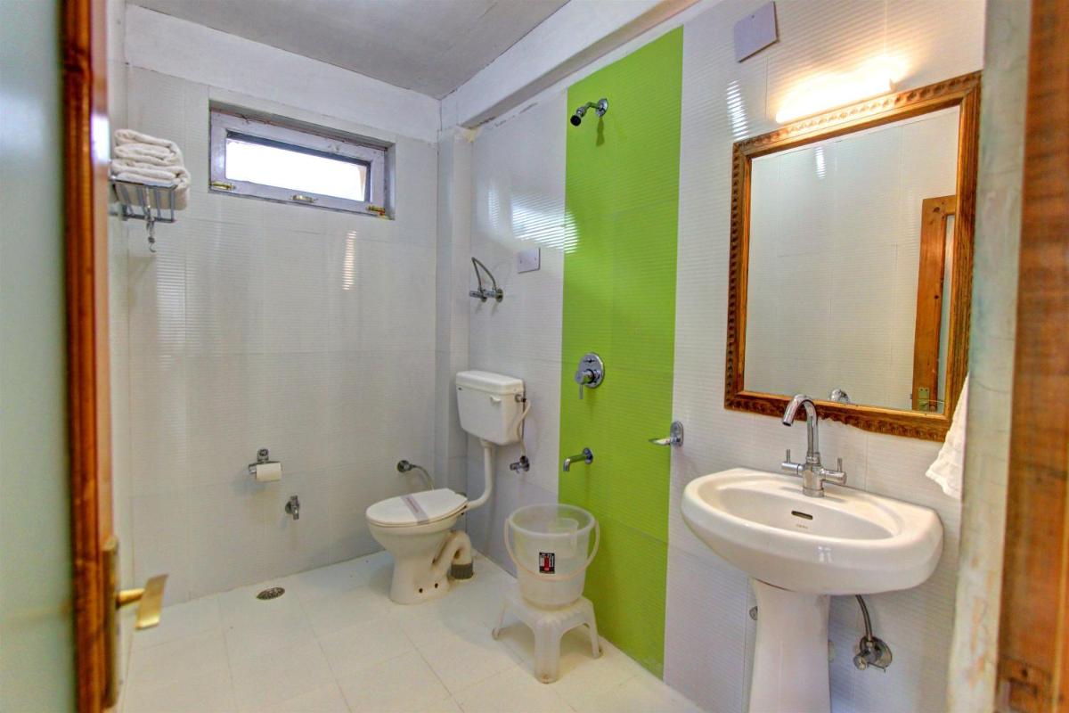Hotel Mountain face by Snow City Hotels - Housity
