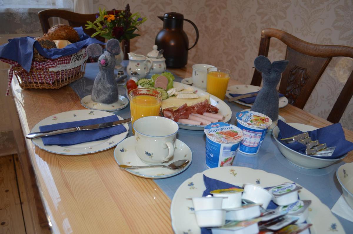 Altstadtpension Hameln - Housity