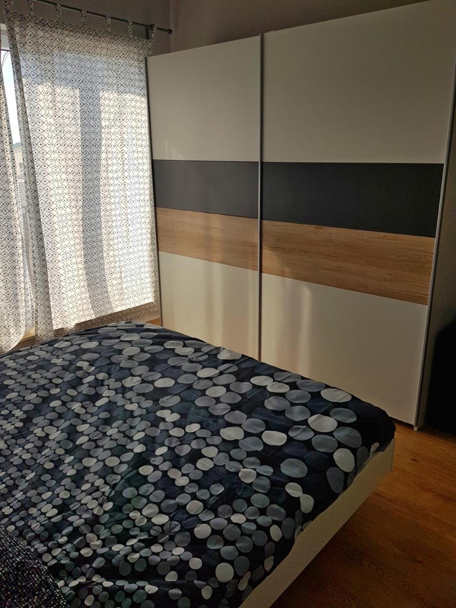 Modern apartment with pool in North Bucharest - Housity